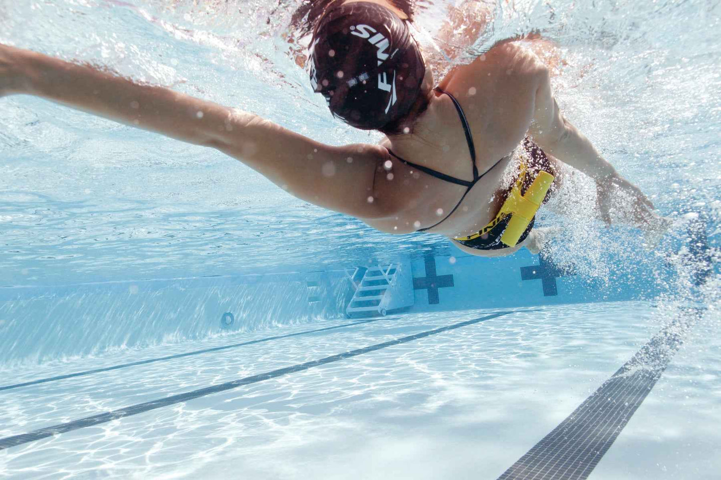 FINIS Tech Toc, Audible Hip Rotation Trainer for Swimmers